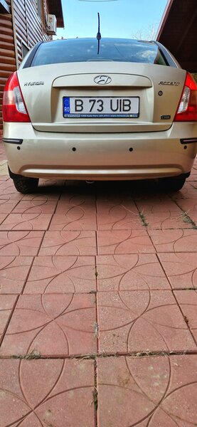 Hyundai Accent